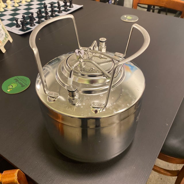 バーベキュー・調理用品 DAMNGOOD!! BIERDECKEL!? バーベキュー・調理用品 DAMNGOOD!! BIERDECKEL!? Equipment | Brewer Dude